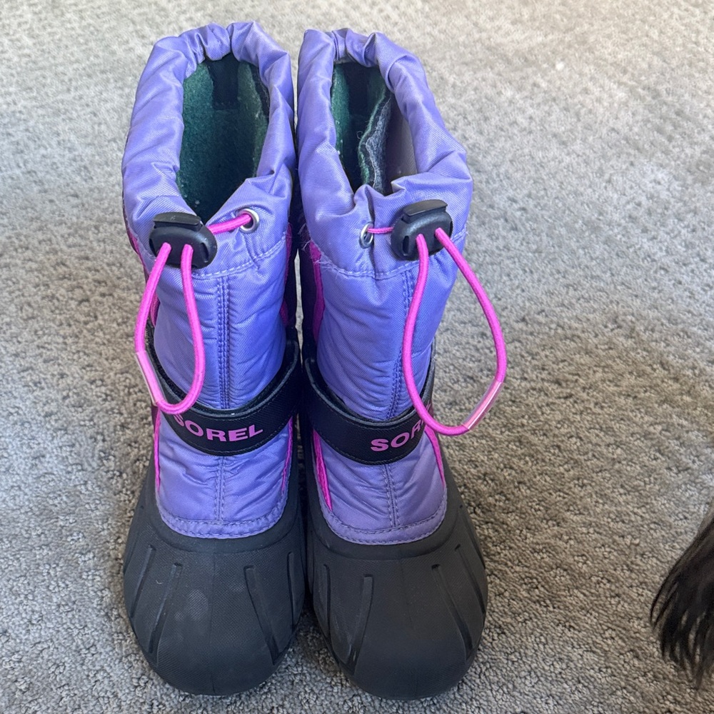 Sorel Purple and Black Snow Boots